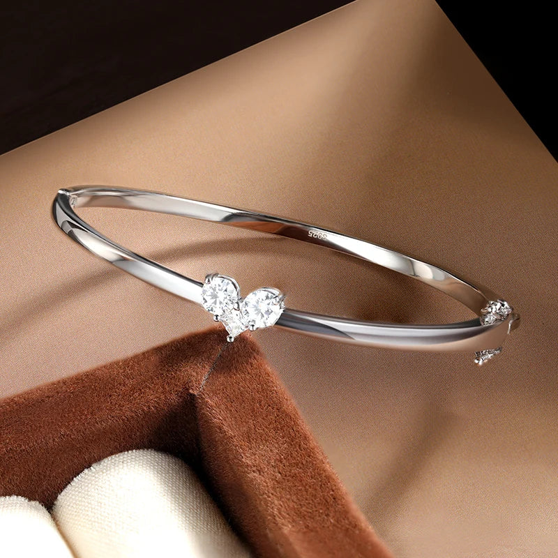 Heart-Shaped Moissanite Bracelet