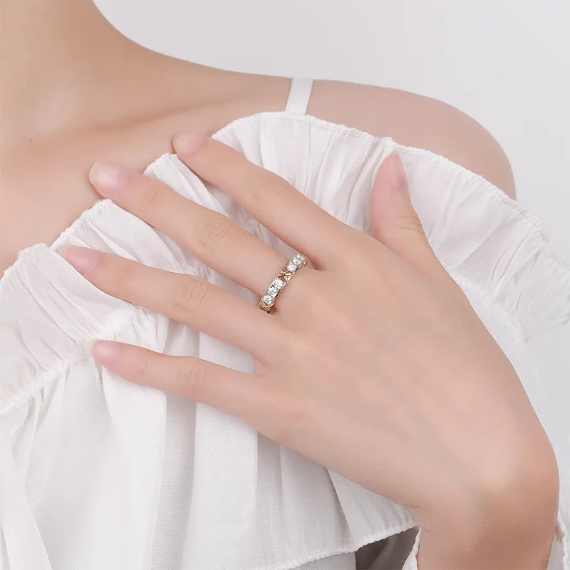 Prisma Ring – The Symphony of Light