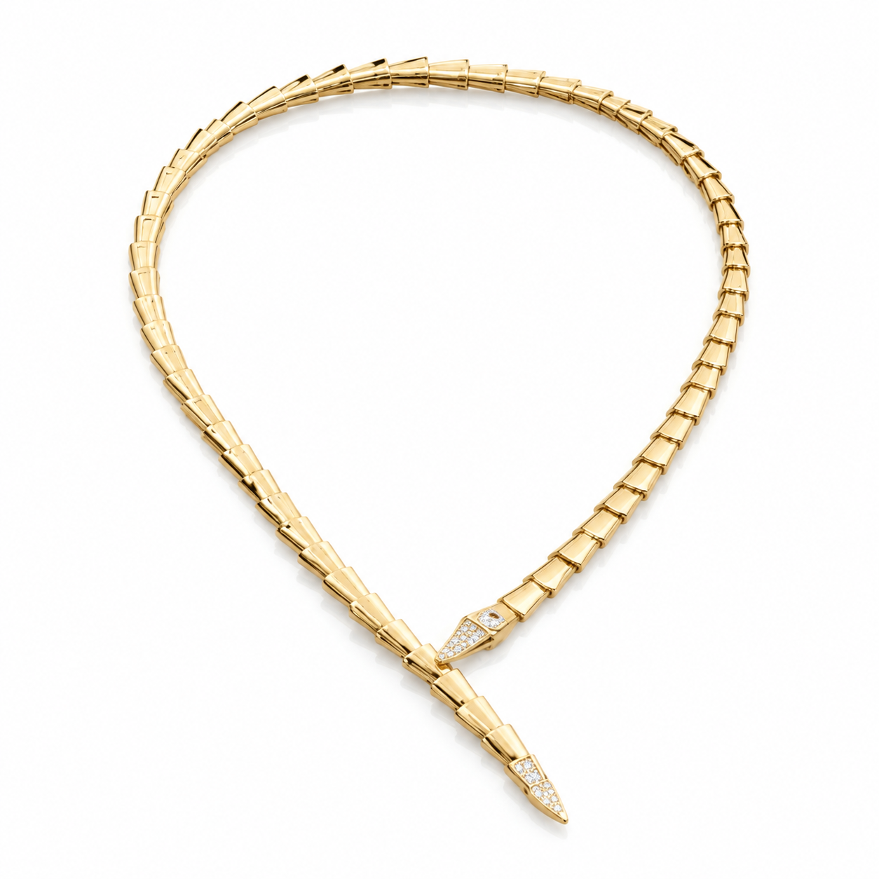 Allure Necklace — Elegance in Every Movement