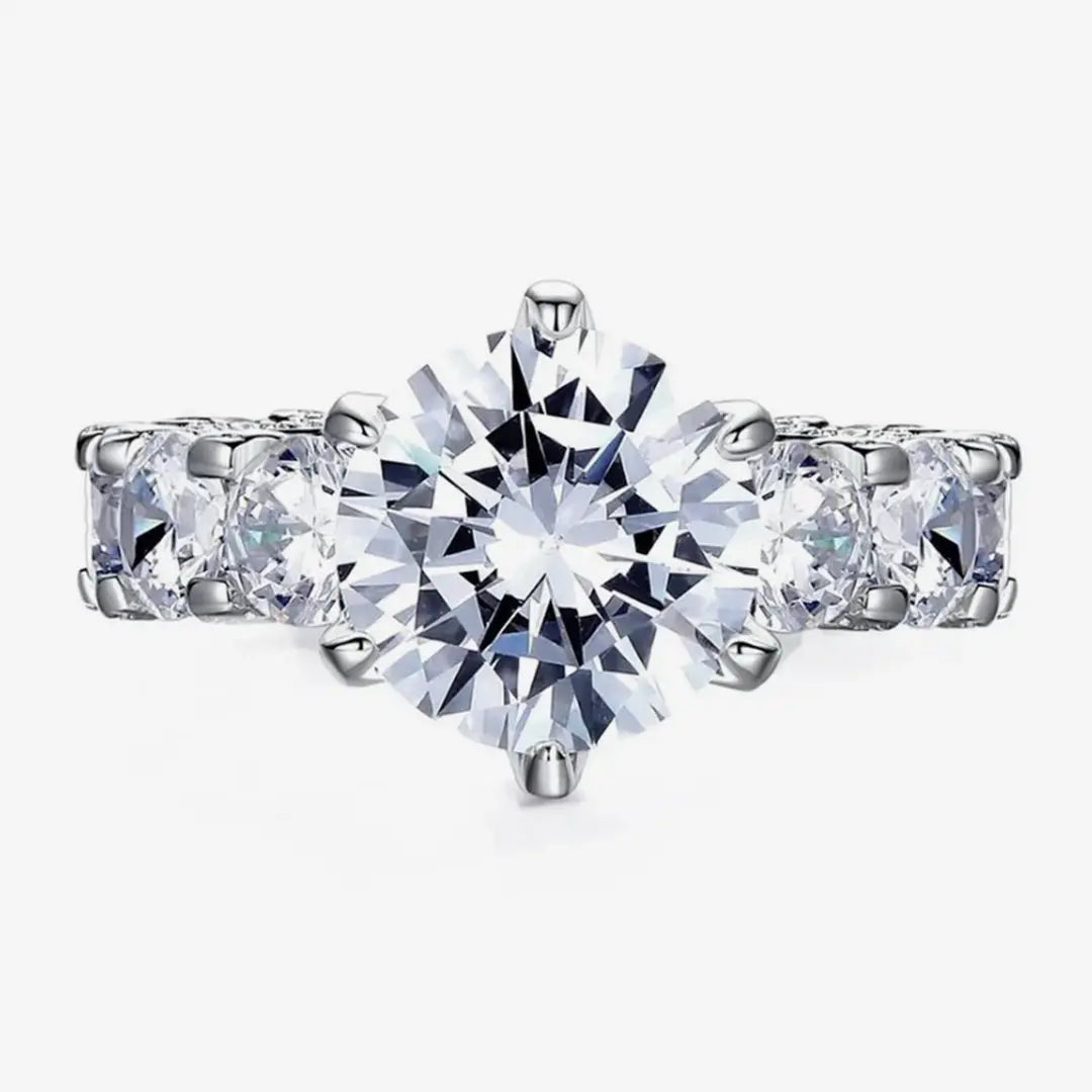Luxury Ring