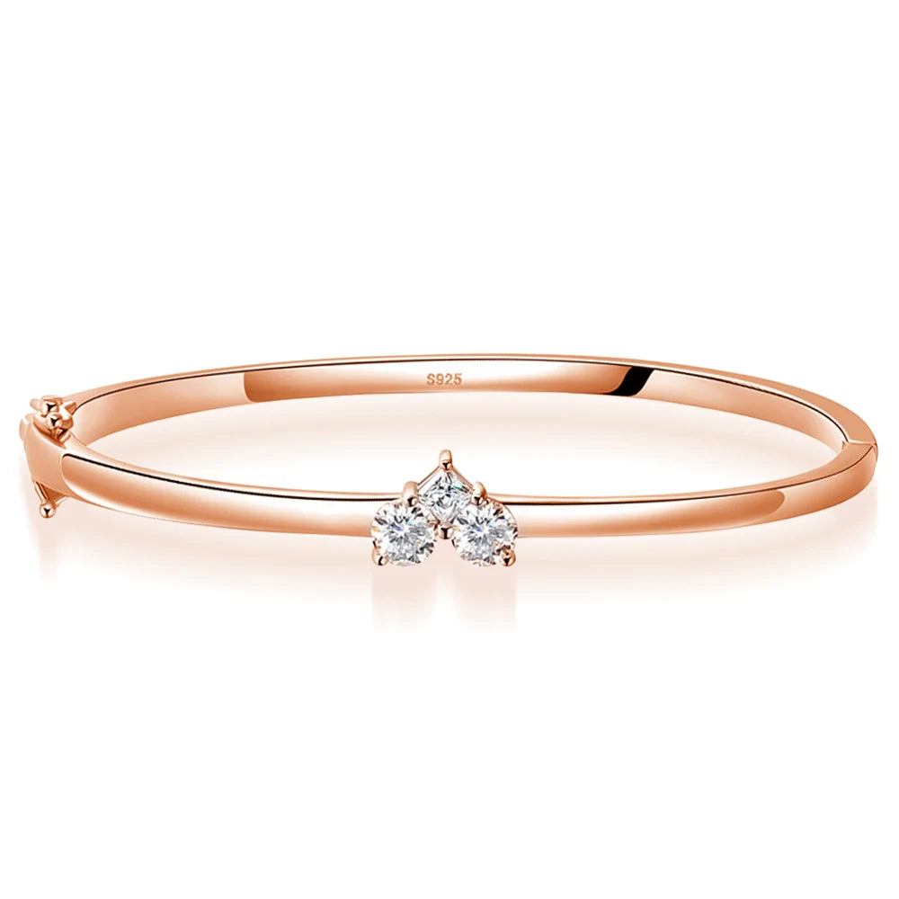 Heart-Shaped Moissanite Bracelet
